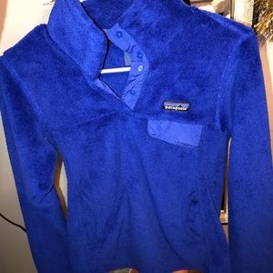 Blue Patagonia pullover